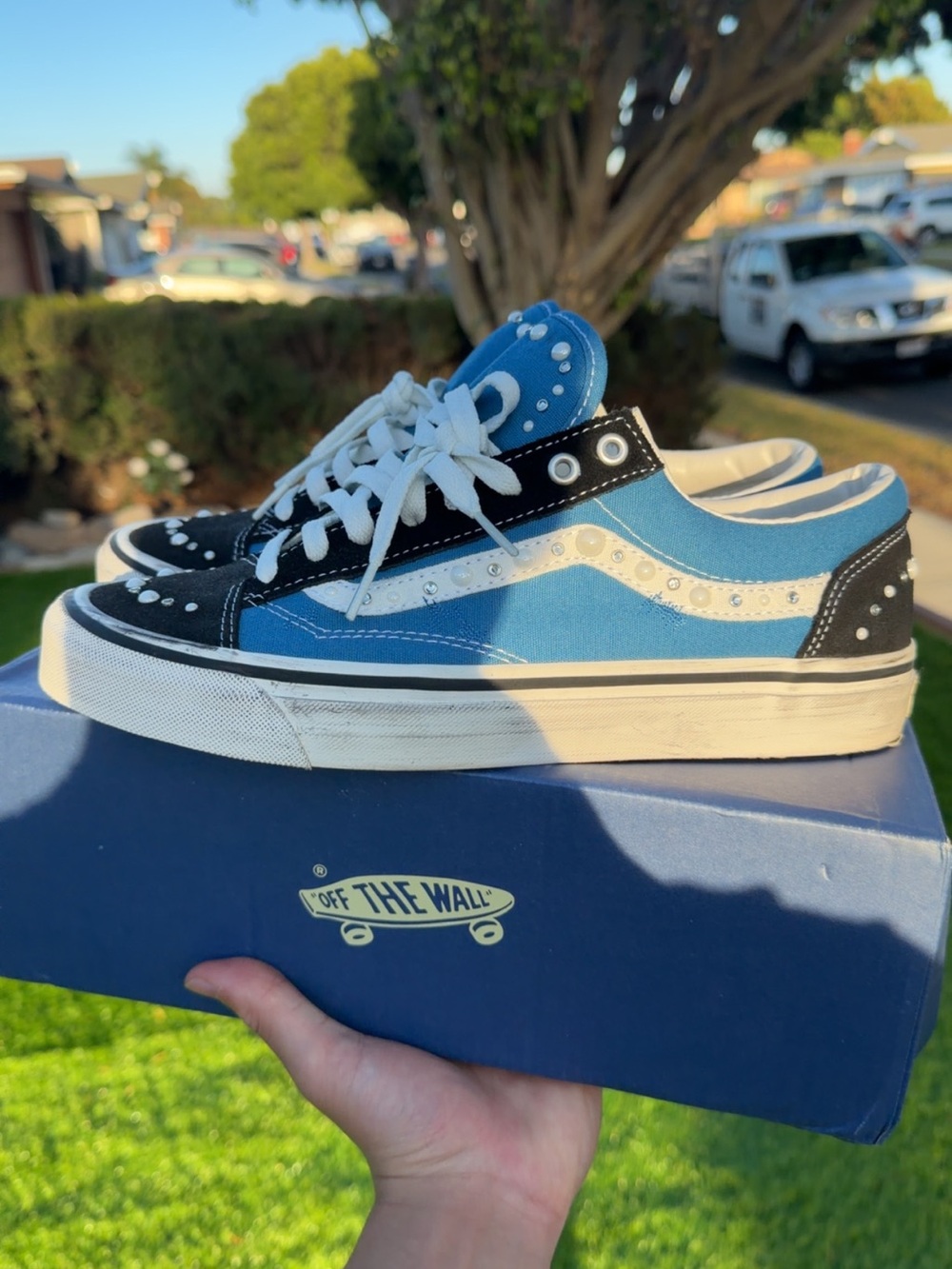 Vans Blue & Black pearlized Sneakers